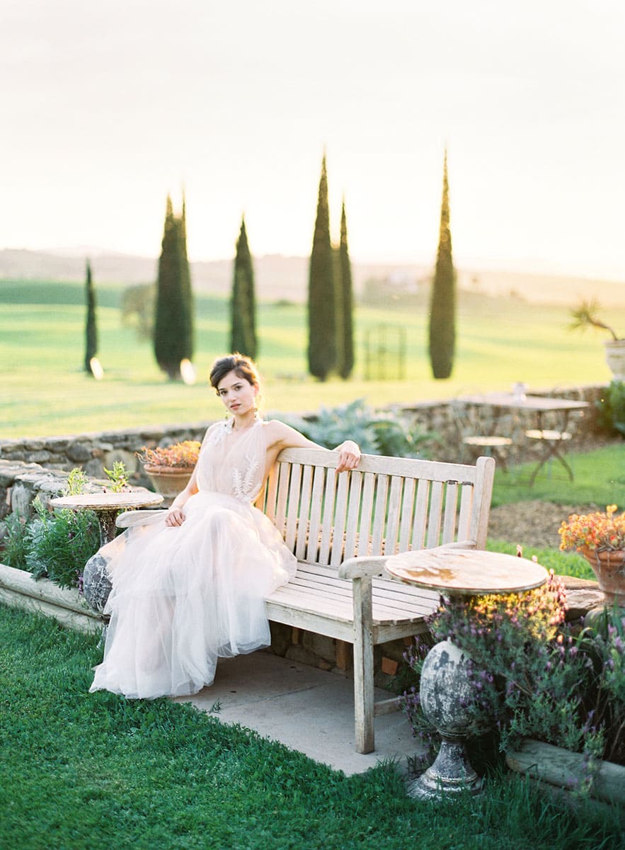 tuscany-villa-wedding-bride